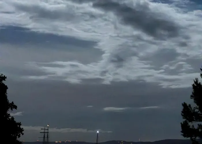 T3 Vue Les Pieds Dans L'eau, Piscine, Clim * 耶尔