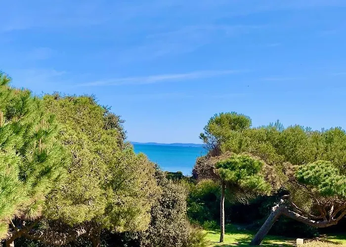 T3 Vue Les Pieds Dans L'eau, Piscine, Clim *