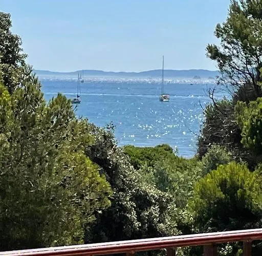 T3 Vue Les Pieds Dans L'eau, Piscine, Clim *