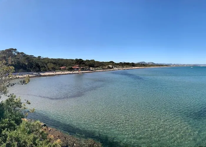 T3 Vue Les Pieds Dans L'eau, Piscine, Clim * 耶尔